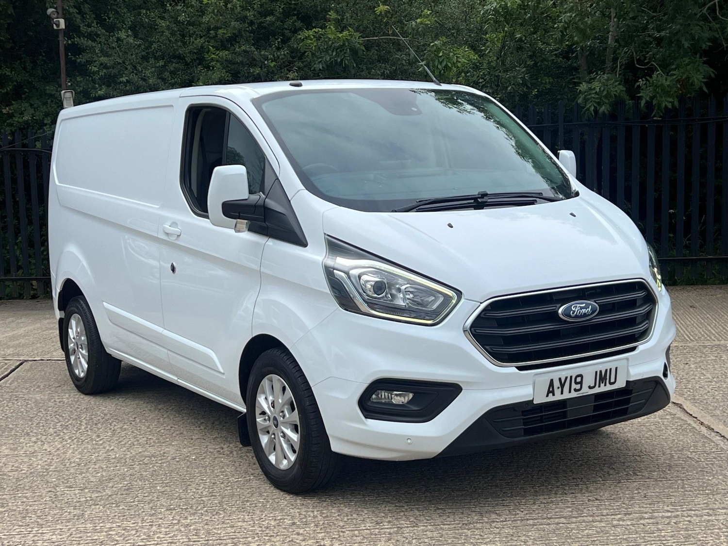 Used Ford Transit Custom 2019 for sale - 76122137: Photo 19