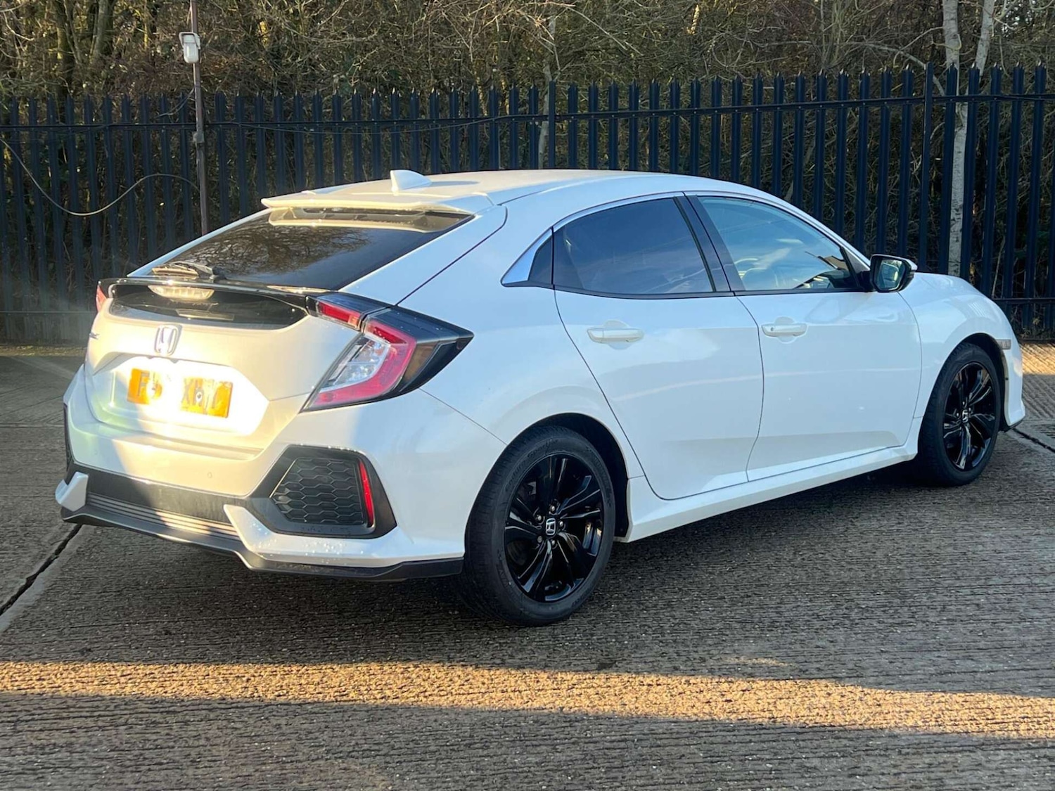 Used Honda Civic 2019 for sale - 77350977: Photo 11