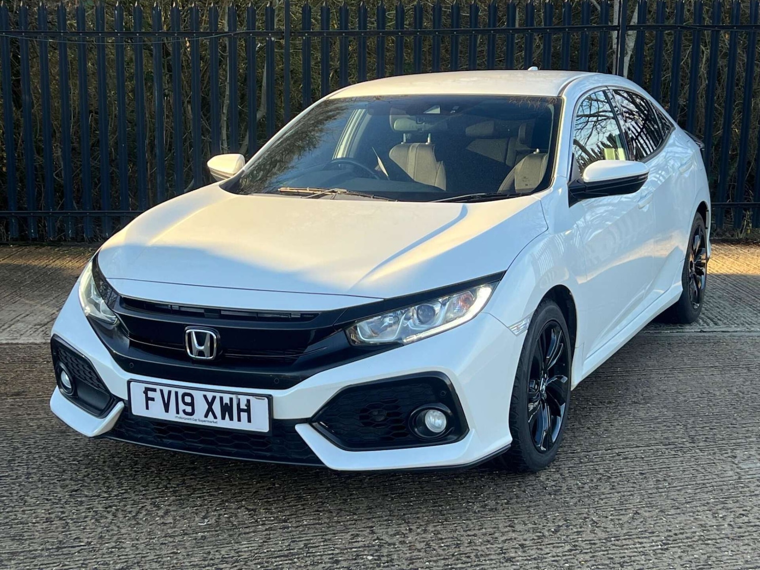 Used Honda Civic 2019 for sale - 77350977: Photo 16