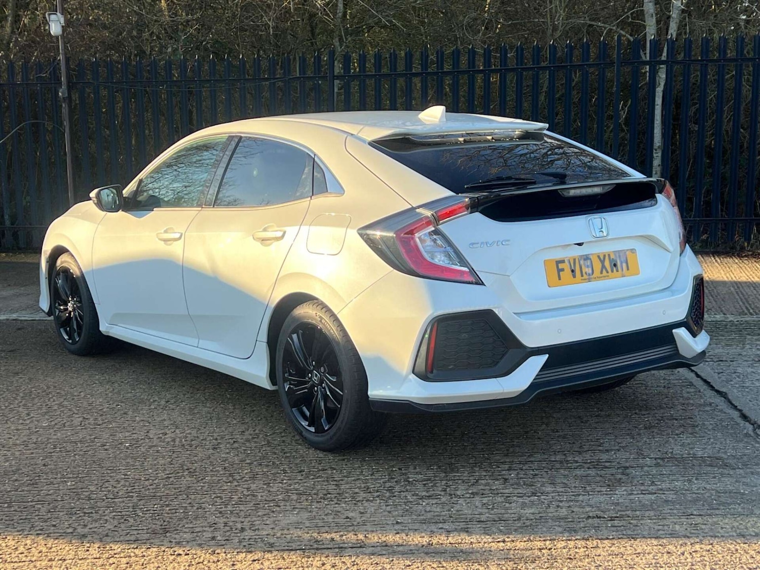 Used Honda Civic 2019 for sale - 77350977: Photo 19