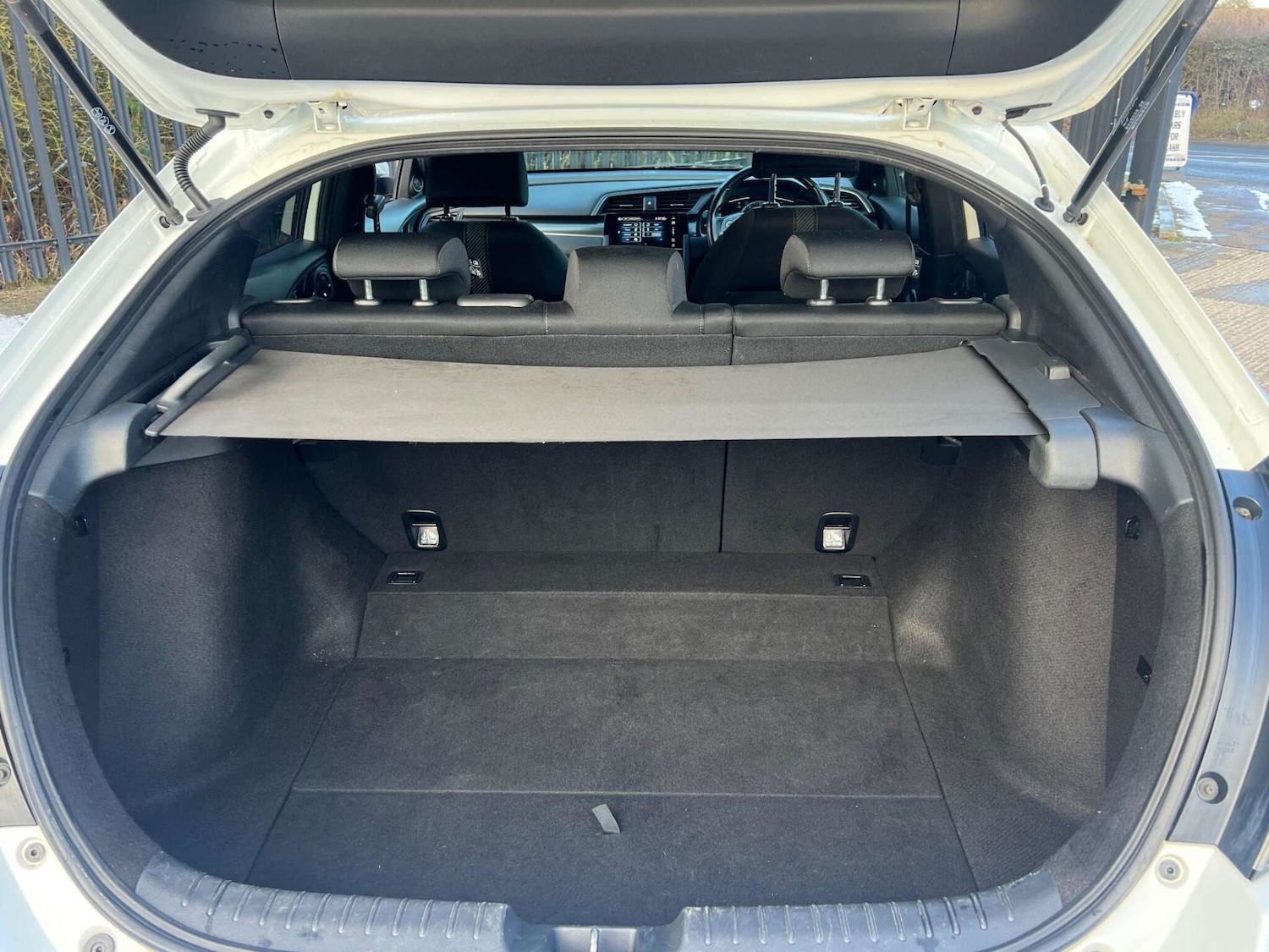 Used Honda Civic 2019 for sale - 77350977: Photo 27