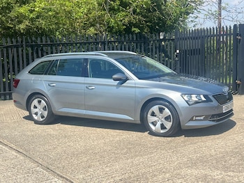 Used Skoda Superb 2016 for sale - 78520828: Photo