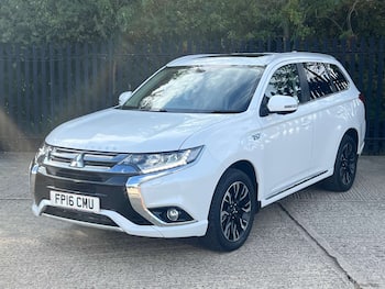 Used Mitsubishi Outlander 2016 for sale - 79667597: Photo