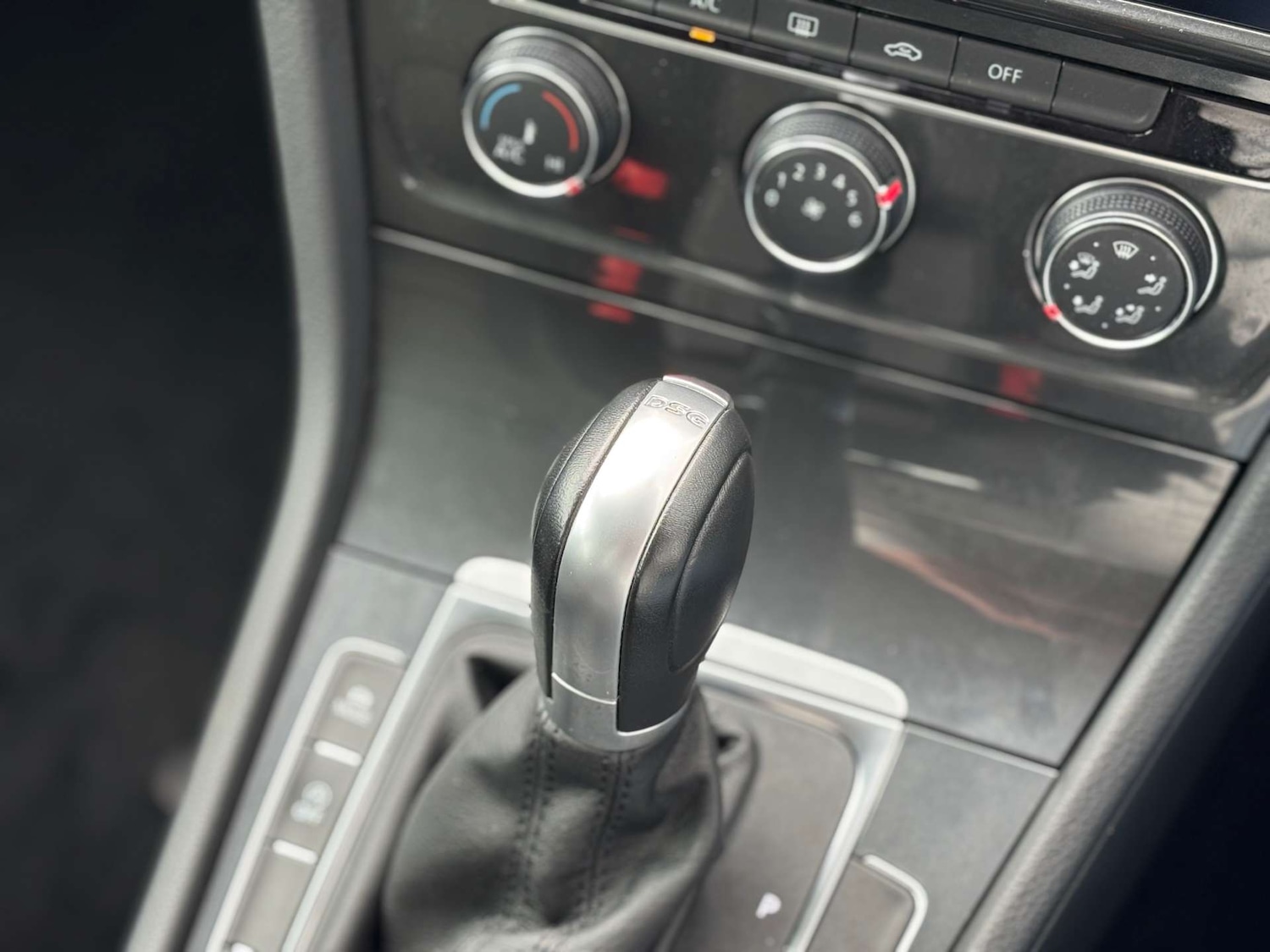 Used Volkswagen Golf 2018 for sale - 78027756: Photo 24