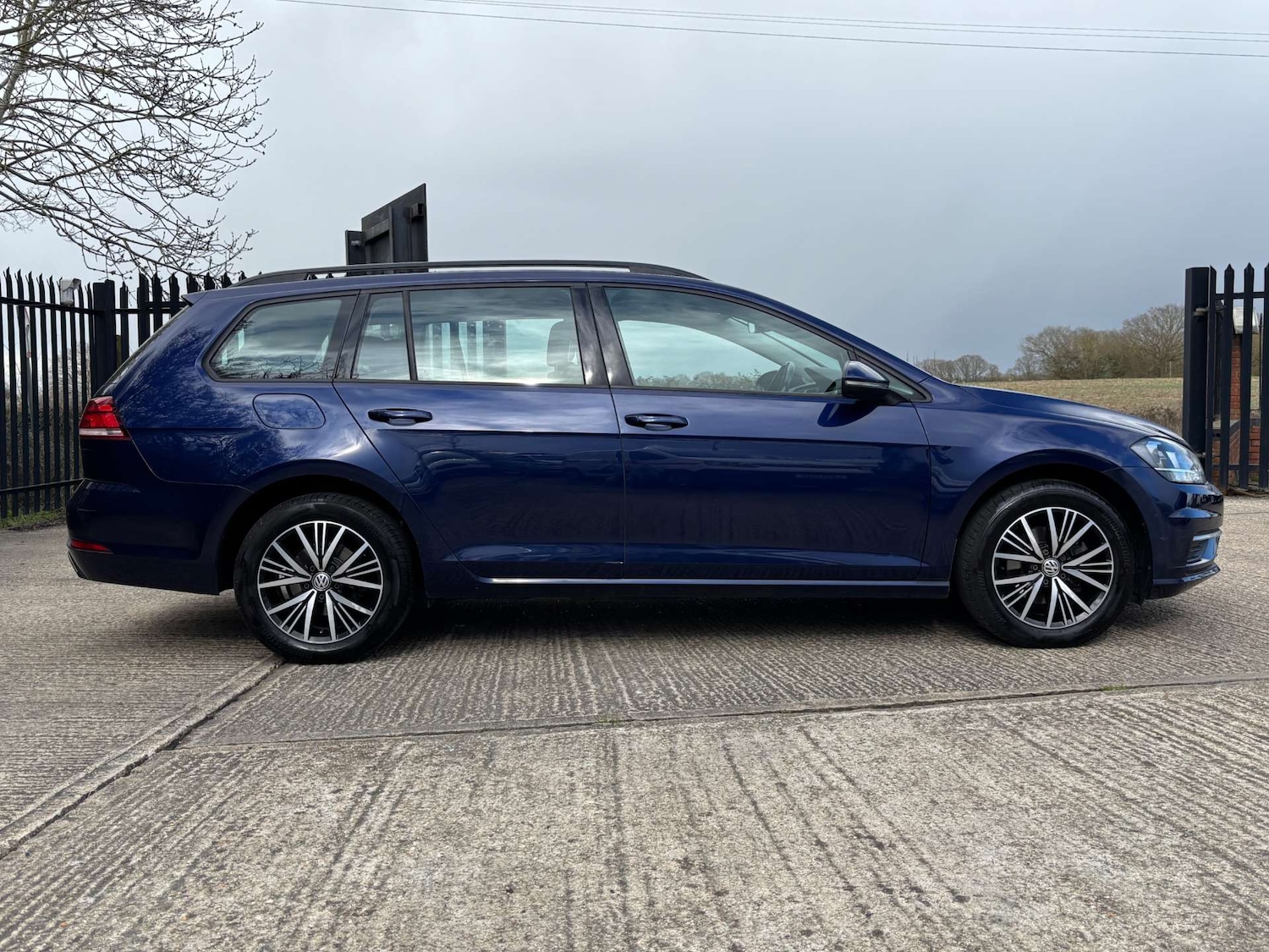 Used Volkswagen Golf 2018 for sale - 78027756: Photo 7