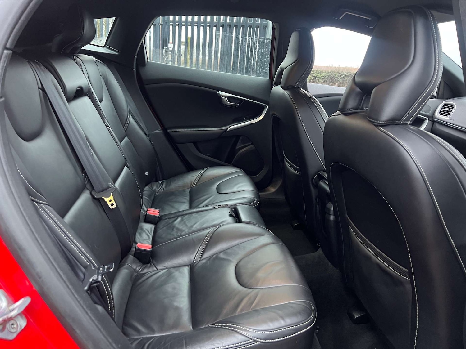 Used Volvo V40 2015 for sale - 77508810: Photo 20