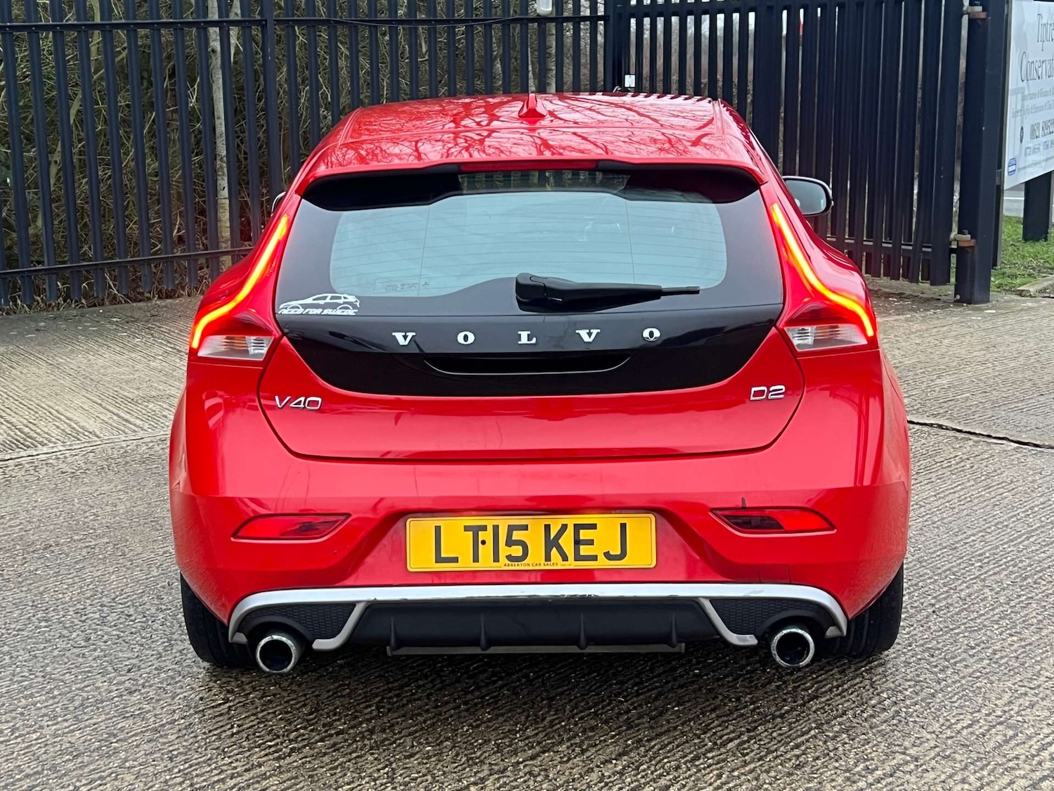 Used Volvo V40 2015 for sale - 77508810: Photo 8