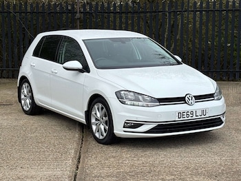Used Volkswagen Golf 2019 for sale - 78027752: Photo