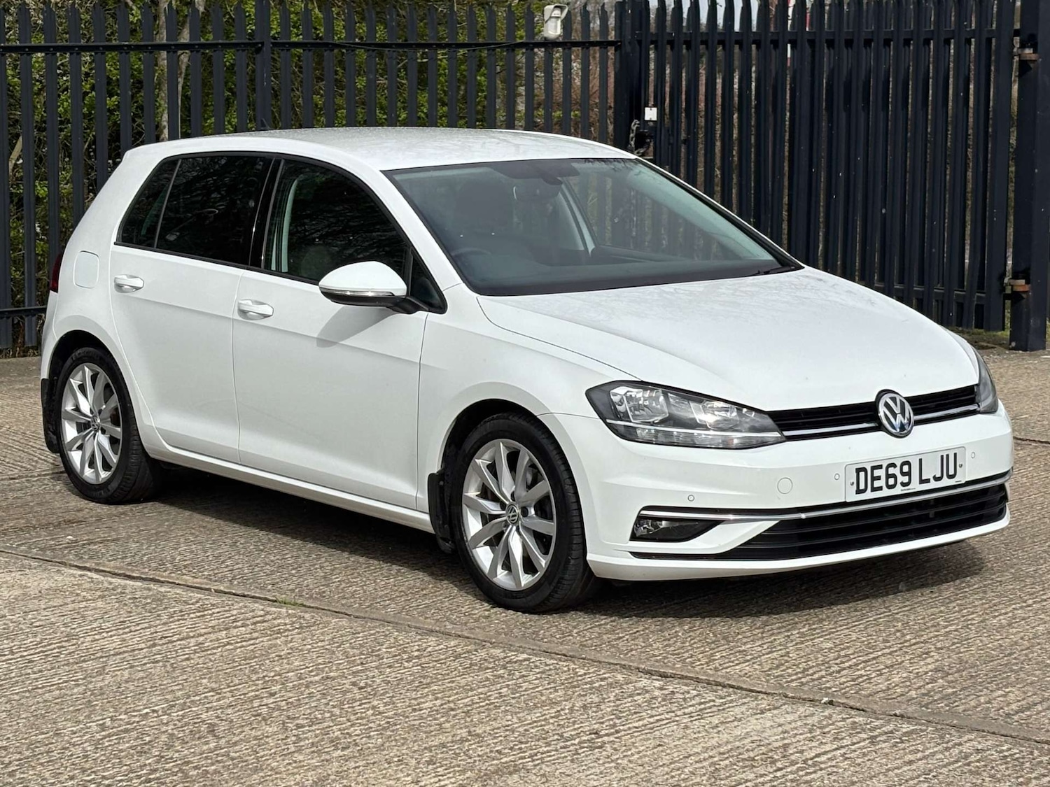 Used Volkswagen Golf 2019 for sale - 78027752: Photo 6