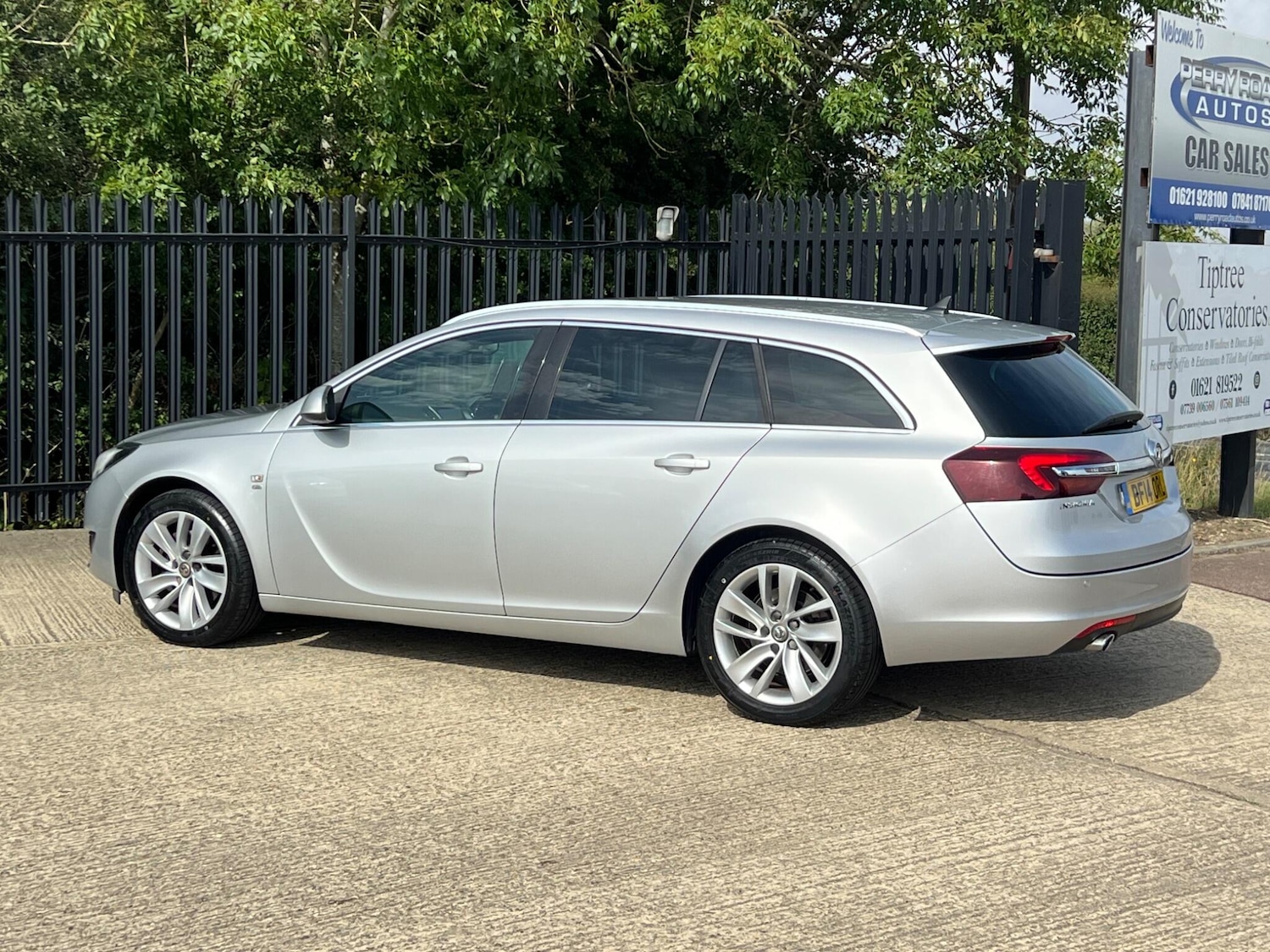 Used Vauxhall Insignia 2014 for sale - 76409065: Photo 12