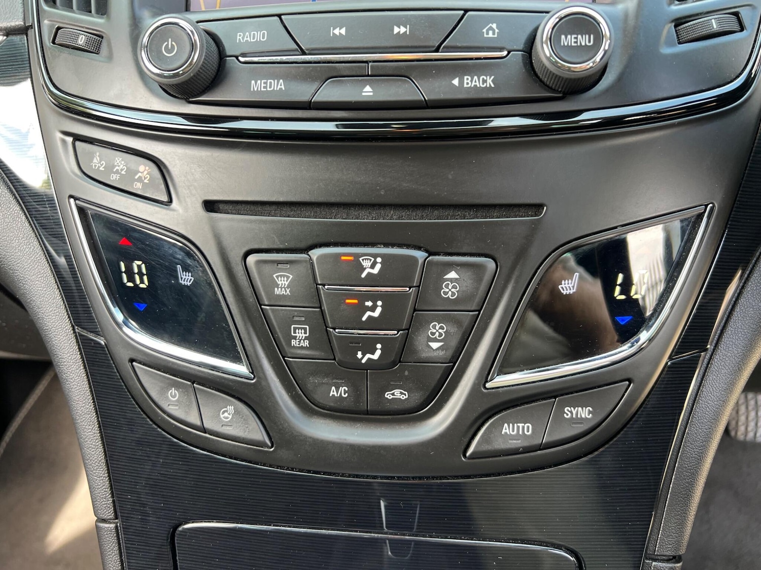 Used Vauxhall Insignia 2014 for sale - 76409065: Photo 26