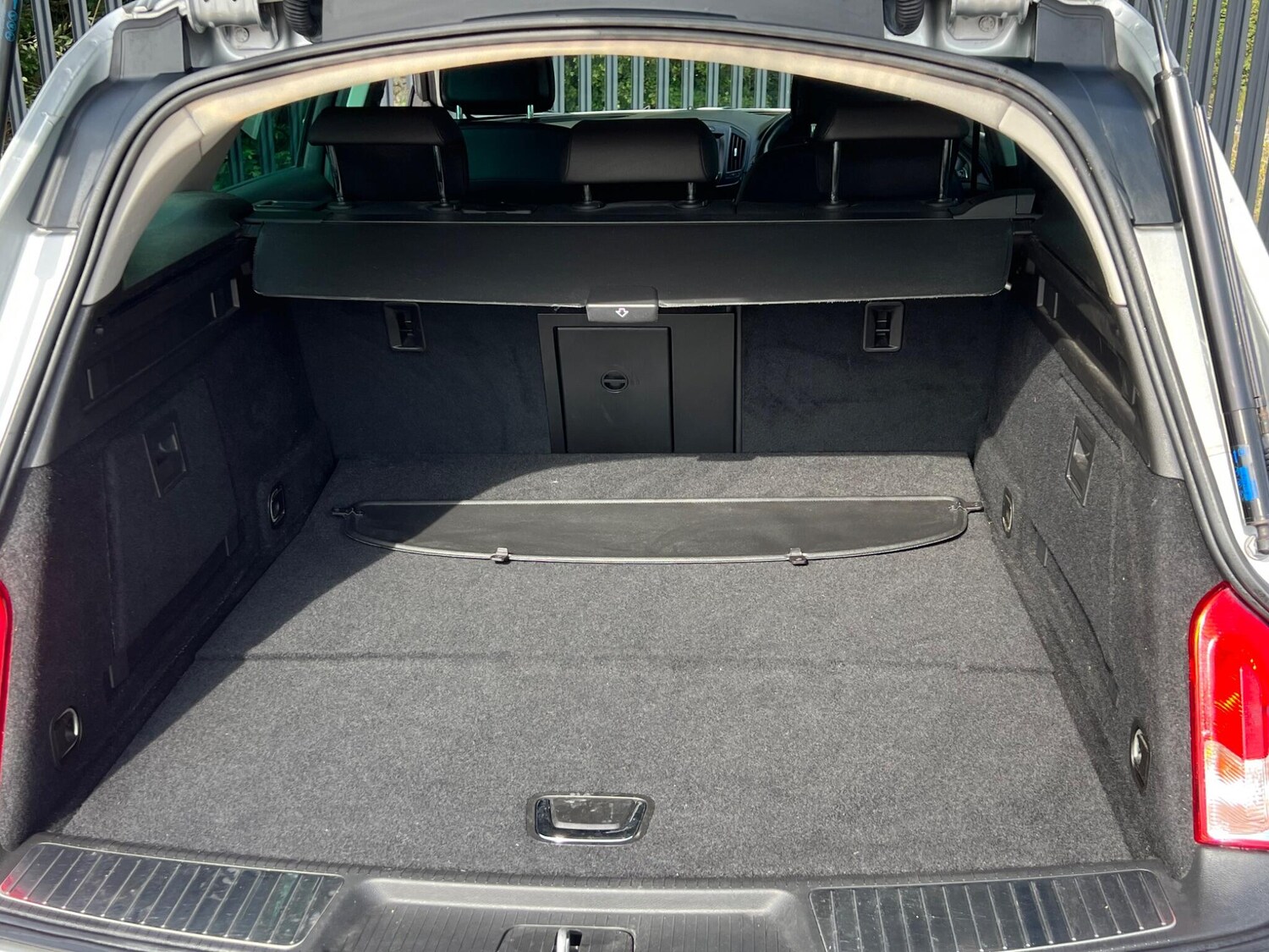 Used Vauxhall Insignia 2014 for sale - 76409065: Photo 29