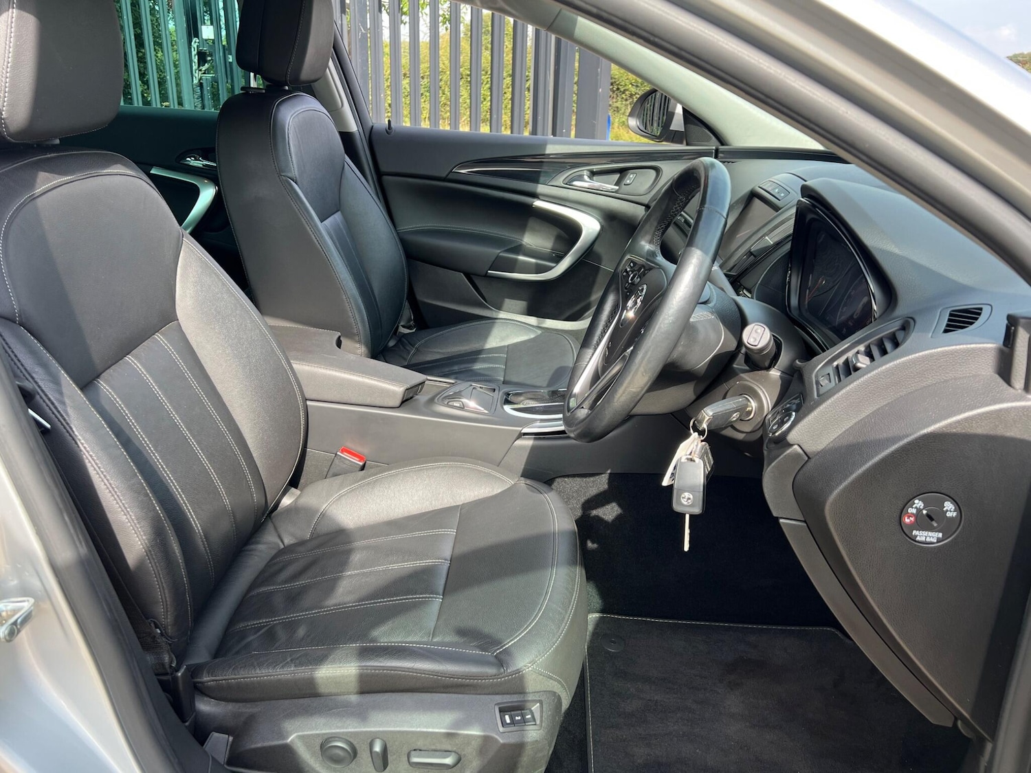 Used Vauxhall Insignia 2014 for sale - 76409065: Photo 8