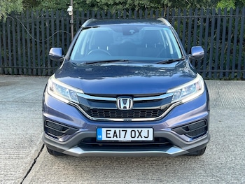 Used Honda CR-V 2017 for sale - 76136814: Photo 2