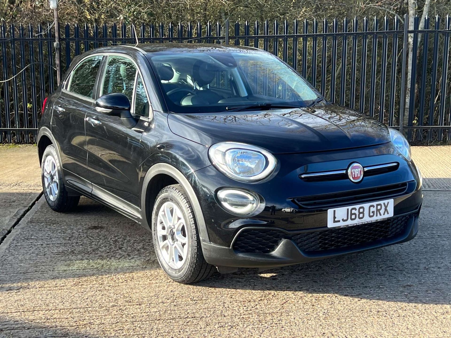 Used Fiat 500X 2018 for sale - 77350958: Photo 3