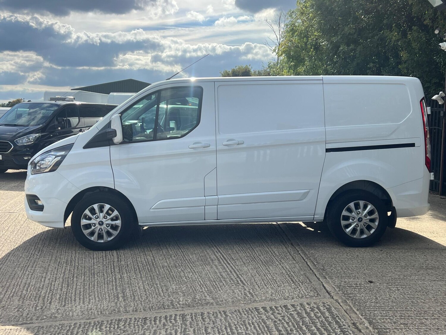 Used Ford Transit Custom 2023 for sale - 76099454: Photo 14