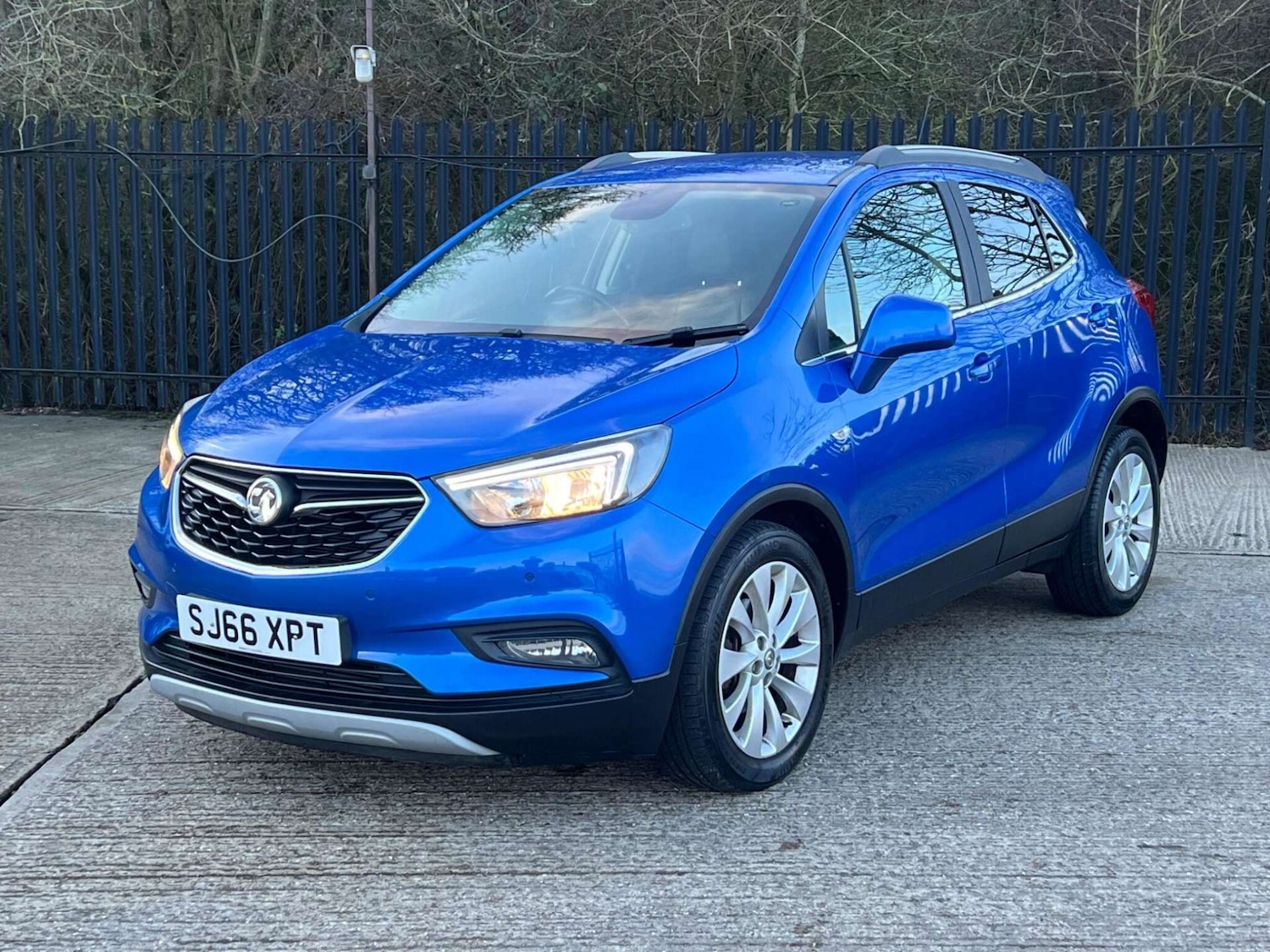 Used Vauxhall Mokka X 2016 for sale - 77350955: Photo 1