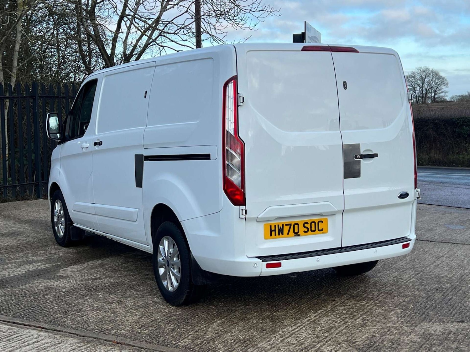 Used Ford Transit Custom 2020 for sale - 77350980: Photo 20