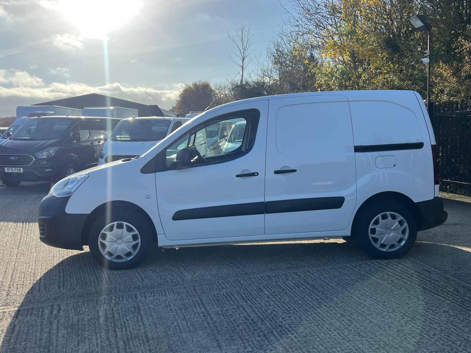 Used Citroen Berlingo 2018 for sale - 76522276: Photo 10