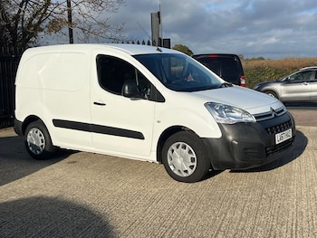 Used Citroen Berlingo 2018 for sale - 76522276: Photo