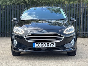 Used Ford Fiesta 2019 for sale - 79606800: Photo