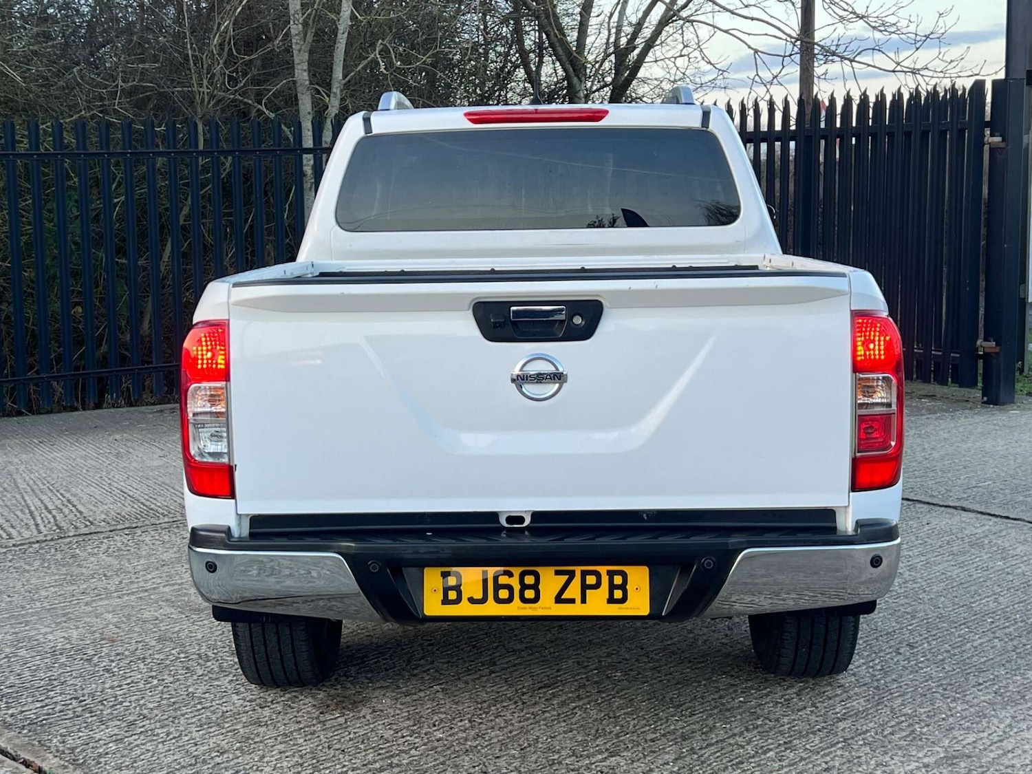 Used Nissan Navara 2018 for sale - 77350970: Photo 10