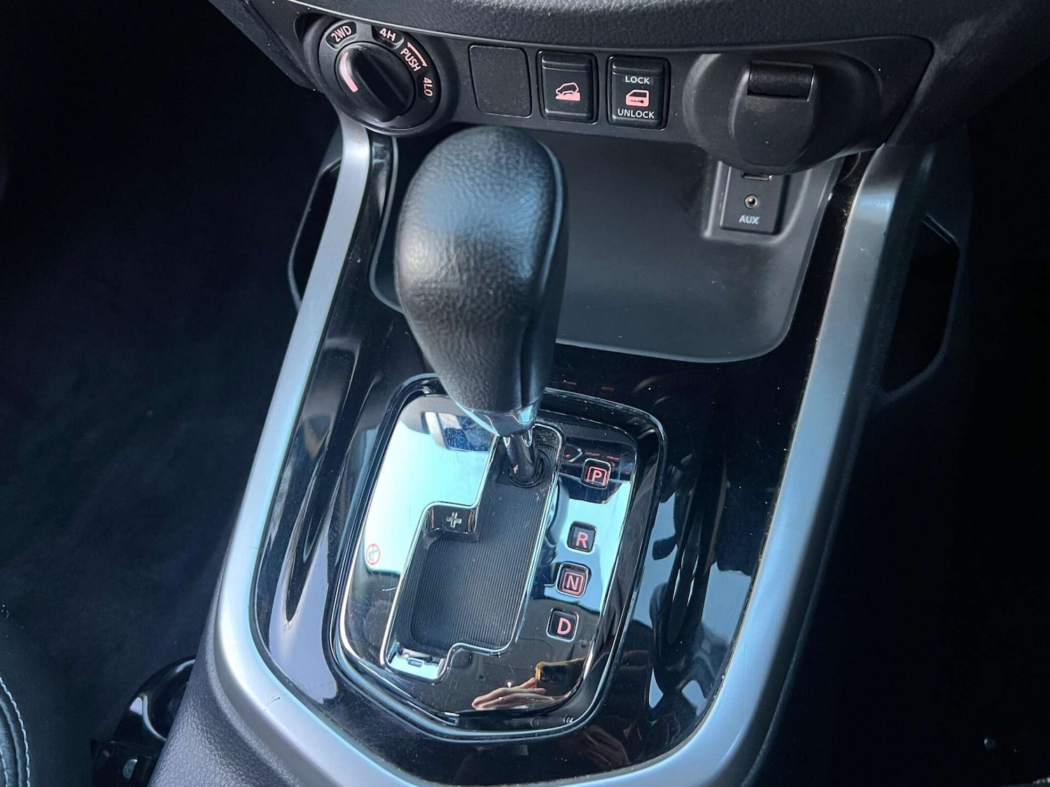 Used Nissan Navara 2018 for sale - 77350970: Photo 23