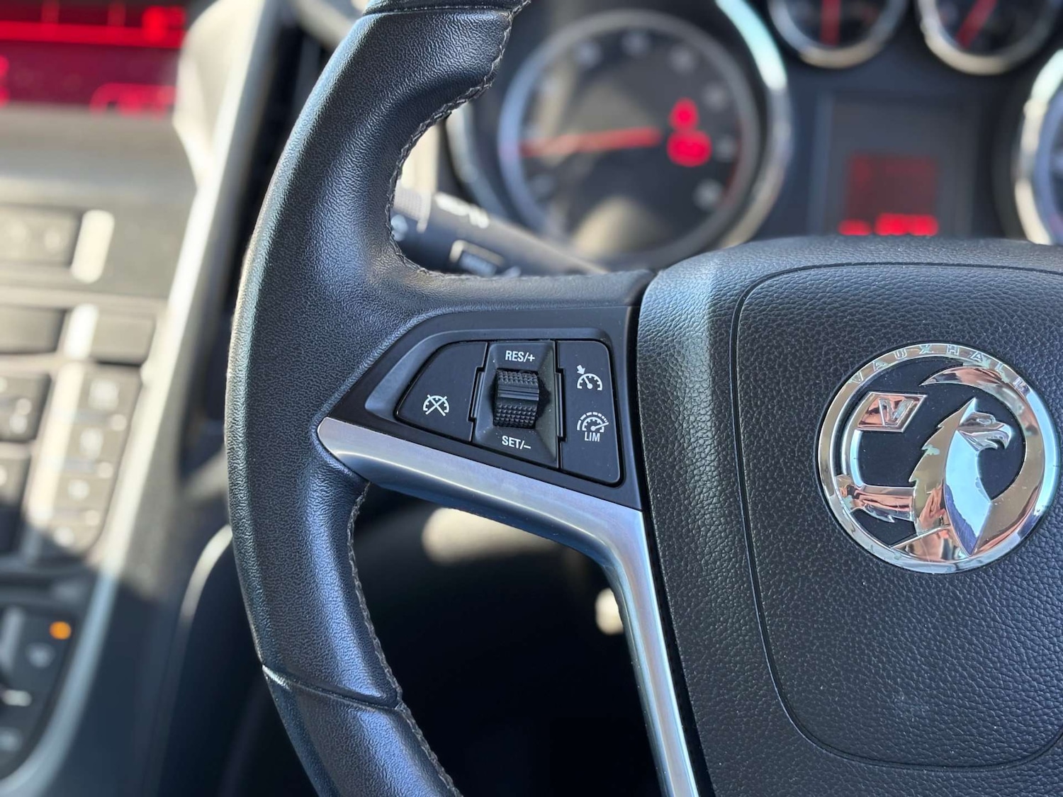 Used Vauxhall Astra 2015 for sale - 78027706: Photo 26