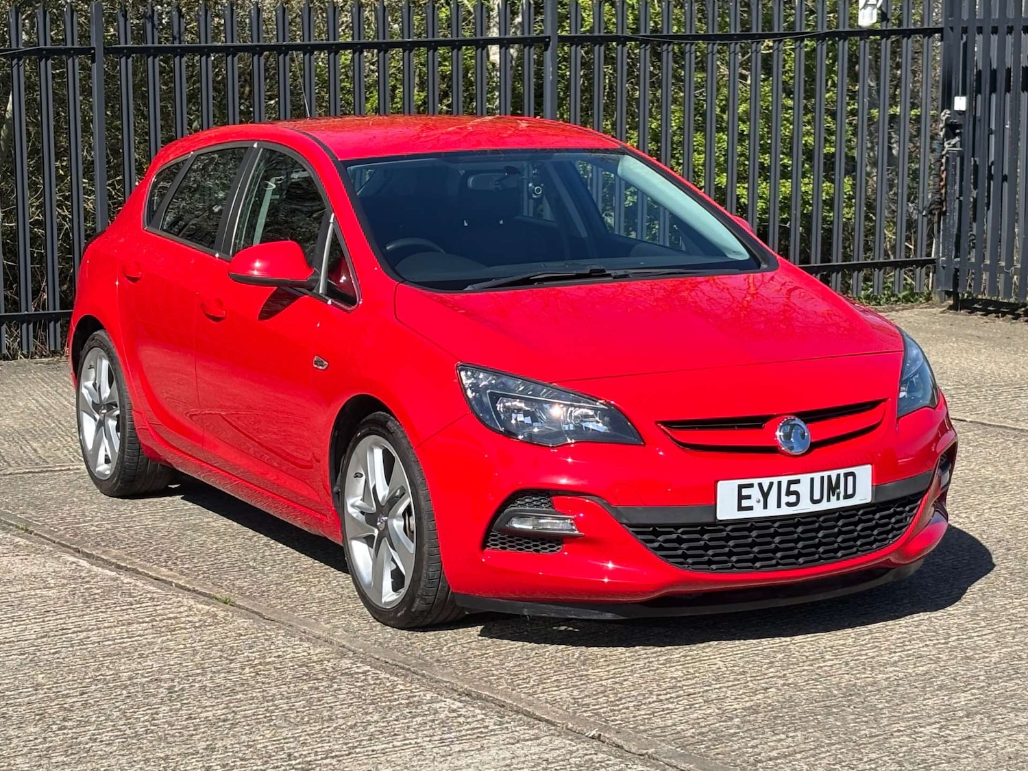 Used Vauxhall Astra 2015 for sale - 78027706: Photo 5