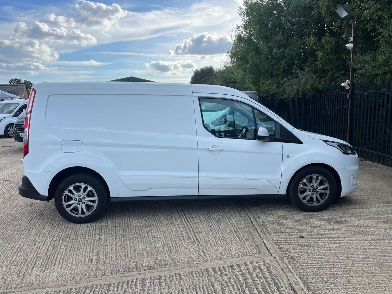 Used Ford Transit Connect 2022 for sale - 77350982: Photo 10