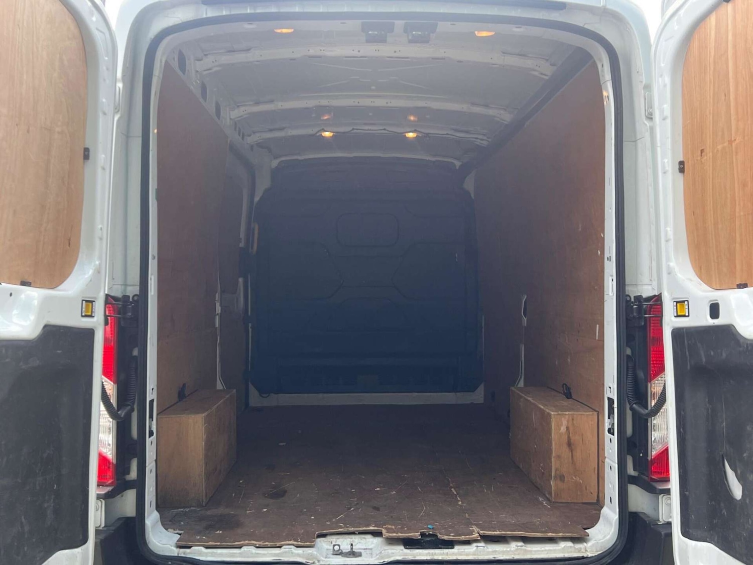 Used Ford Transit 2022 for sale - 77350991: Photo 8