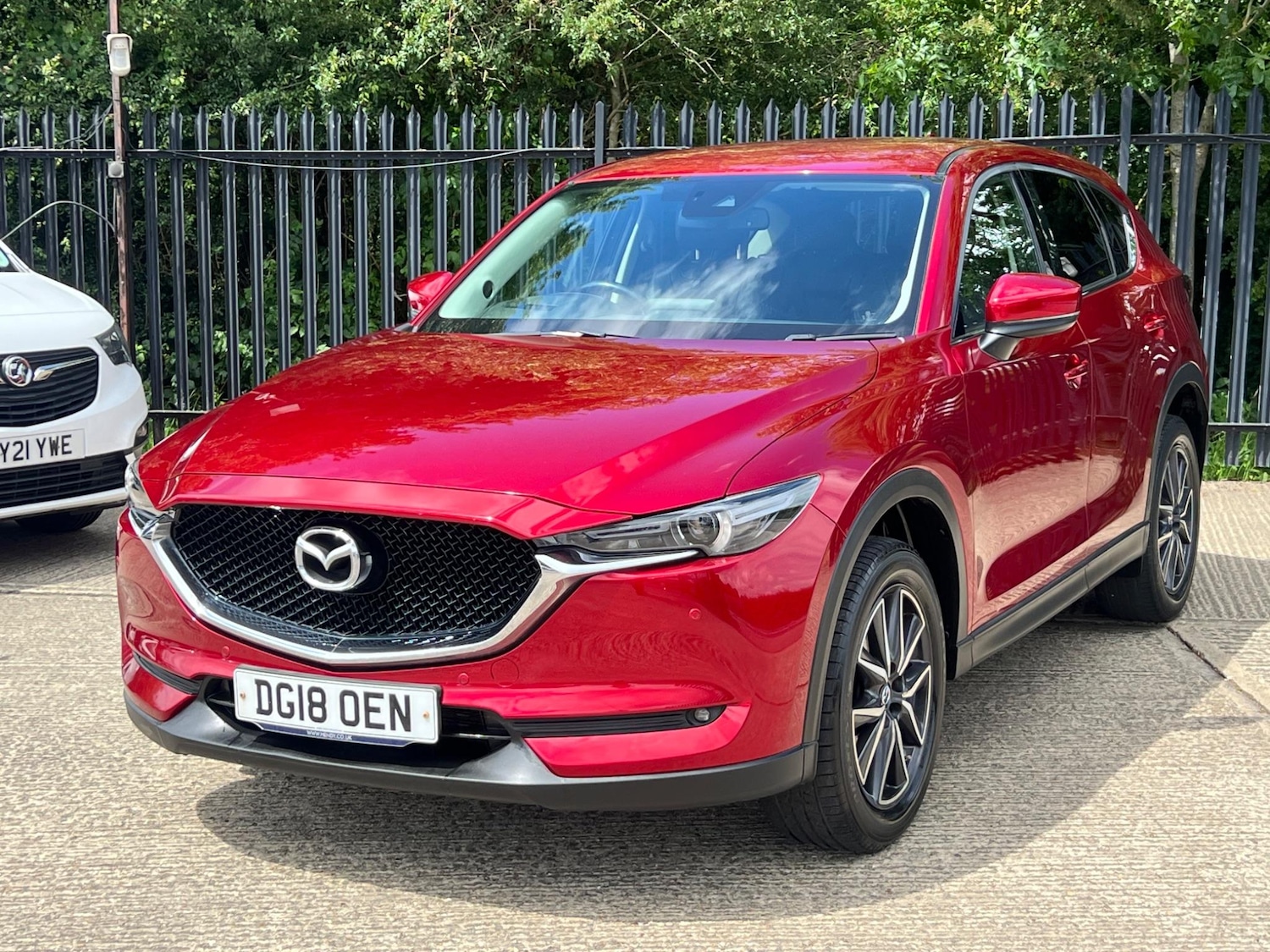 Used Mazda CX-5 2018 for sale - 76753100: Photo 1