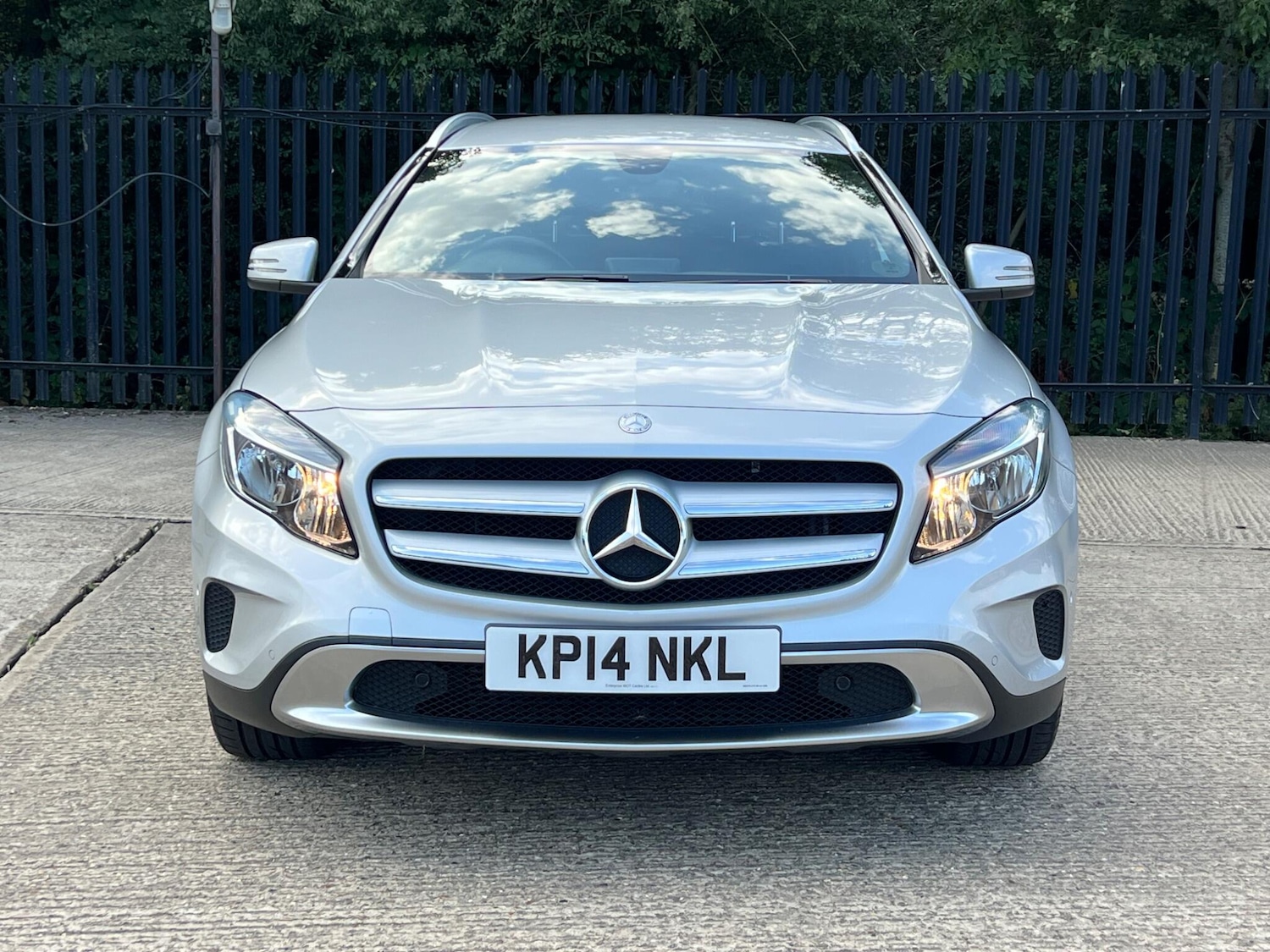 Used Mercedes-Benz GLA 2014 for sale - 76992973: Photo 2