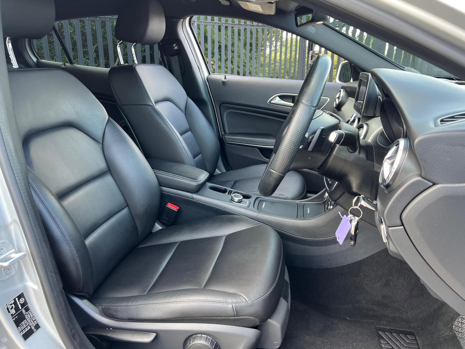 Used Mercedes-Benz GLA 2014 for sale - 76992973: Photo 6