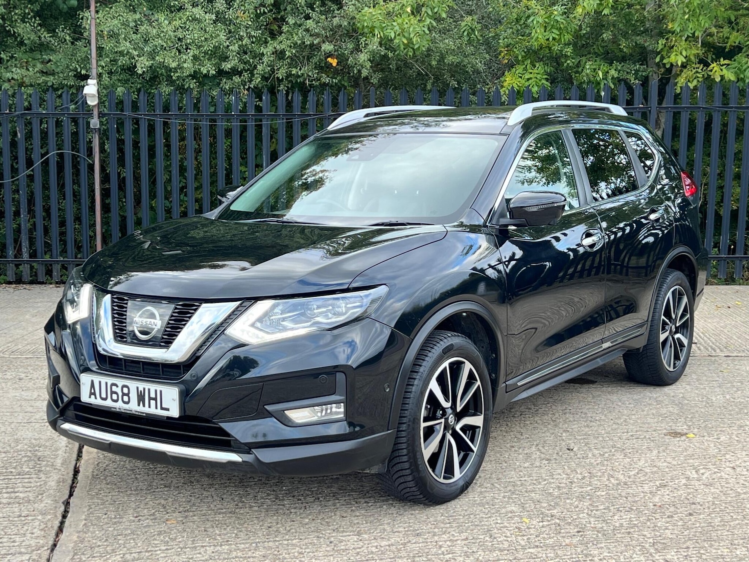 Used Nissan X-Trail 2018 for sale - 76122632: Photo 1