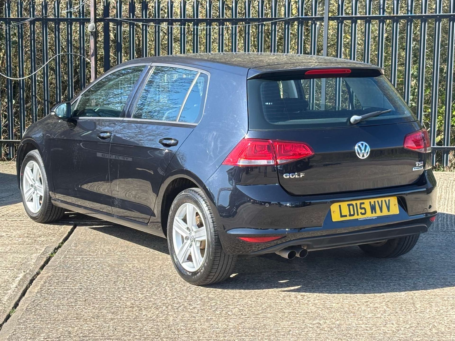Used Volkswagen Golf 2015 for sale - 77667843: Photo 15