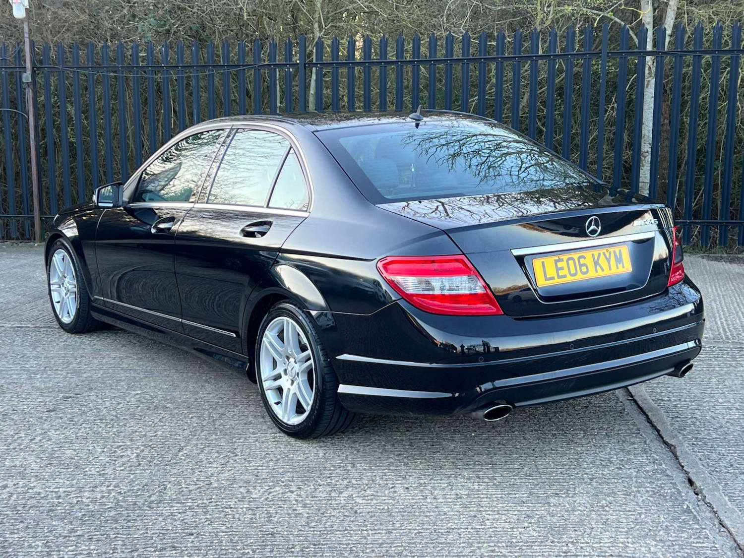 Used Mercedes-Benz C Class 2009 for sale - 77717756: Photo 11