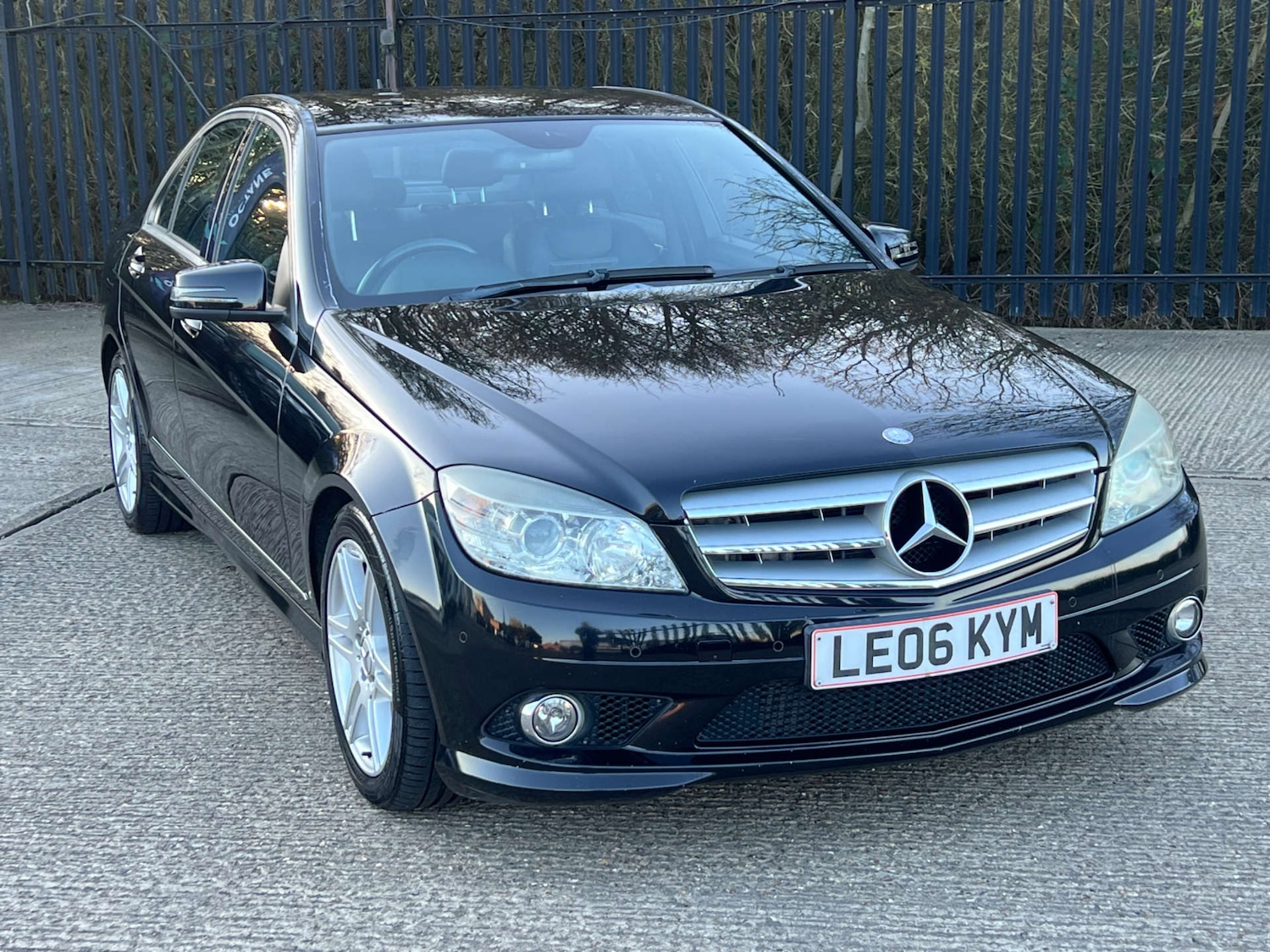 Used Mercedes-Benz C Class 2009 for sale - 77717756: Photo 14