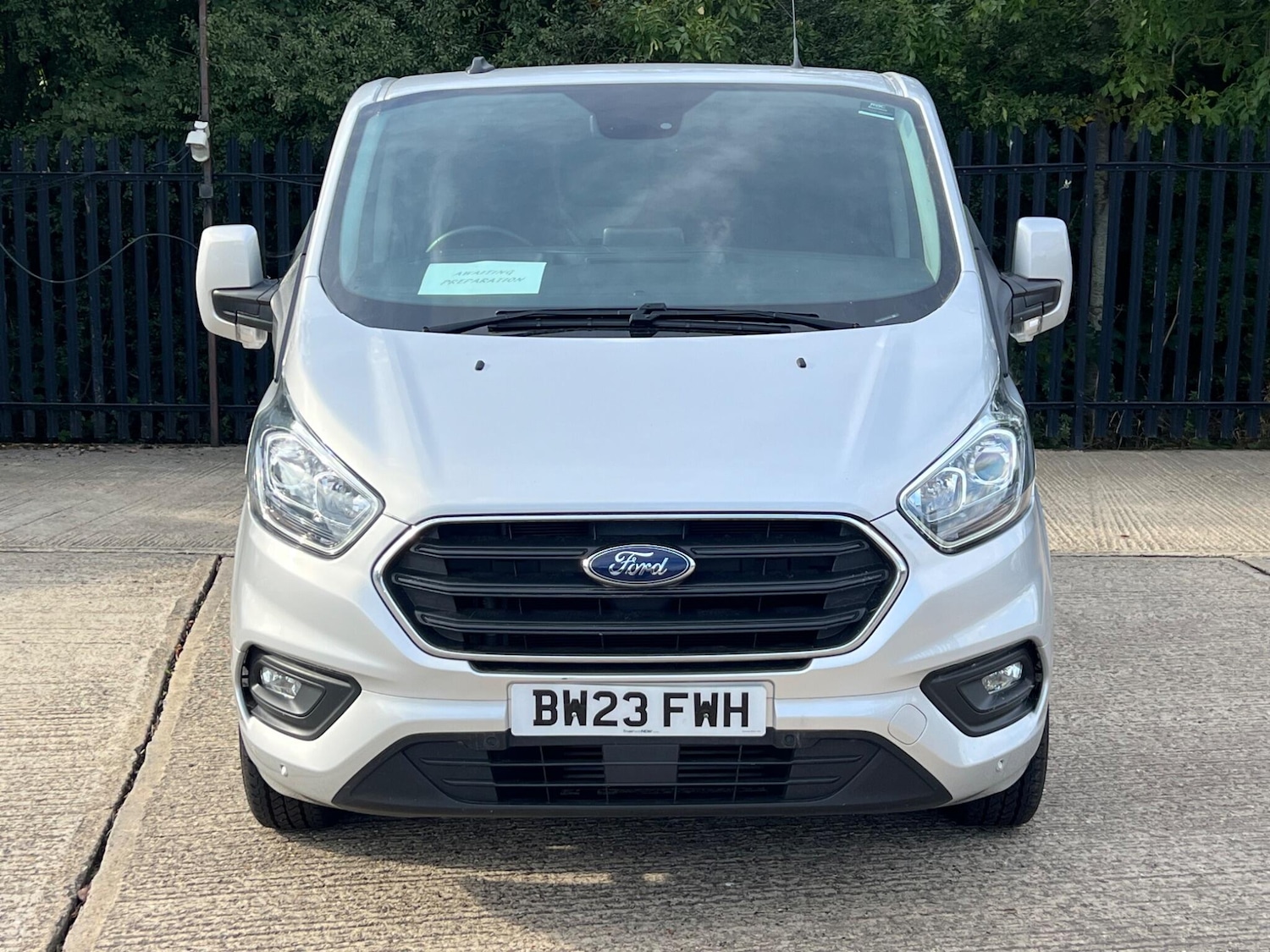 Used Ford Transit Custom 2023 for sale - 76995873: Photo 2