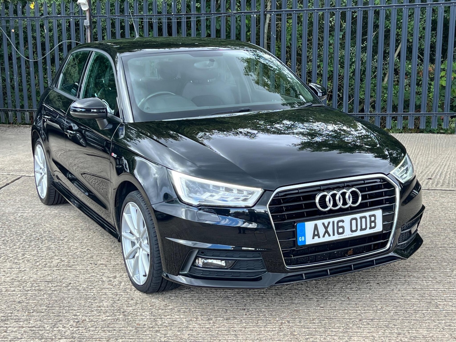 Used Audi A1 2016 for sale - 75838452: Photo 18