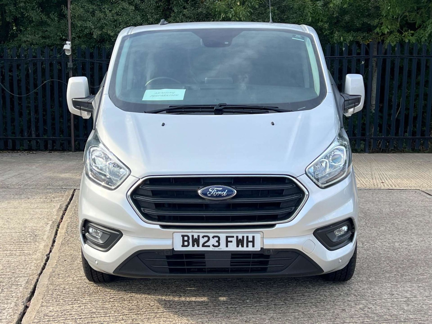 Used Ford Transit Custom 2023 for sale - 77350985: Photo 2