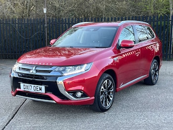 Used Mitsubishi Outlander 2017 for sale - 77931995: Photo