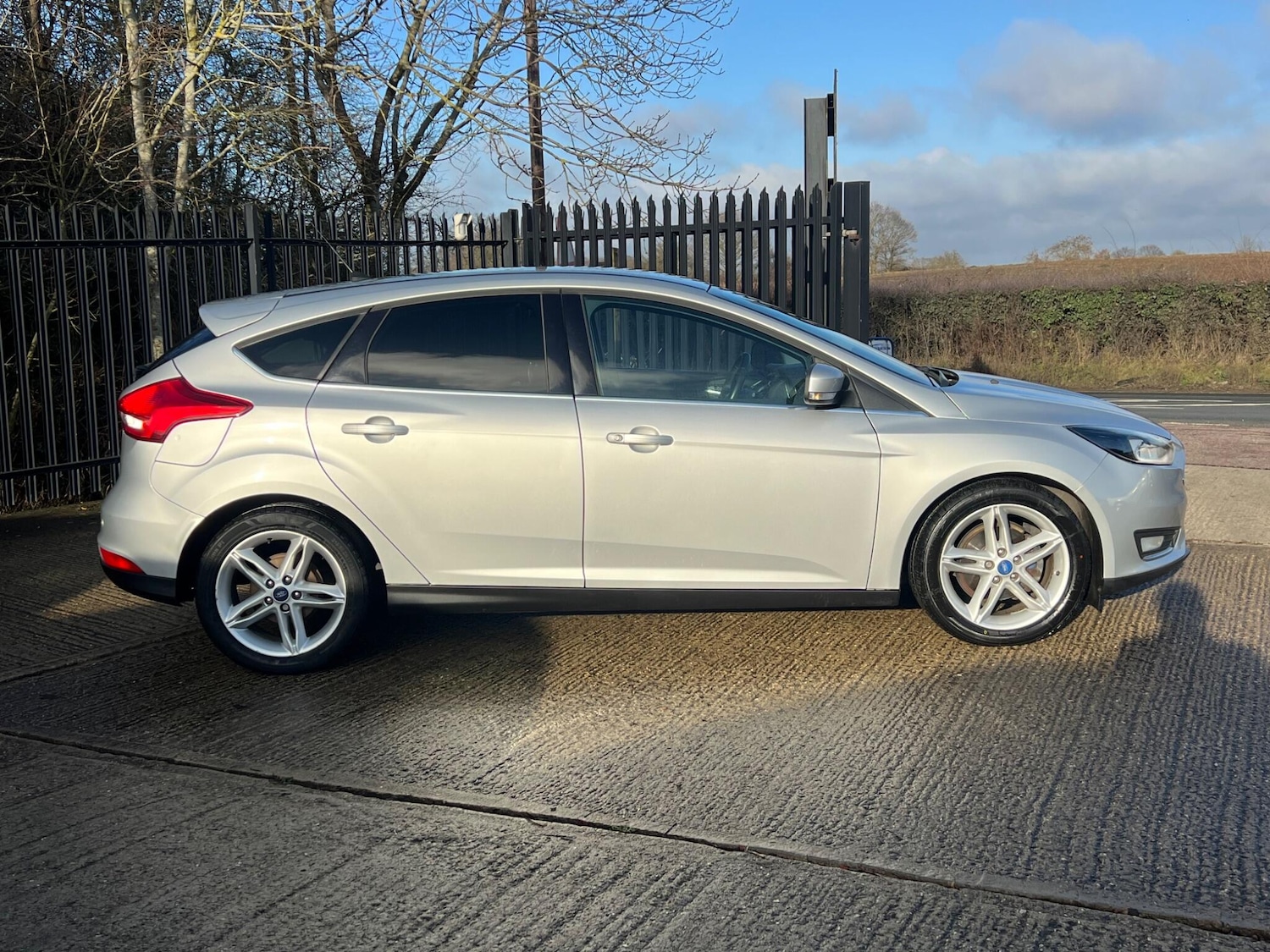 Used Ford Focus for sale - 77305373: Photo 14