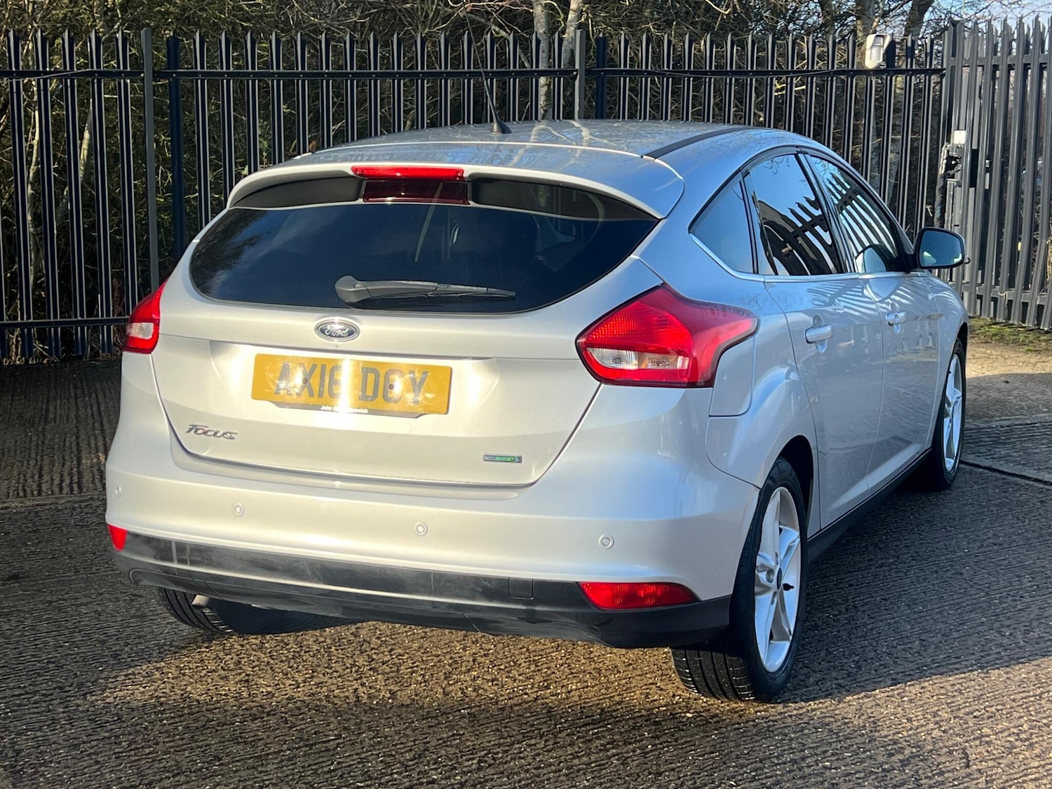 Used Ford Focus for sale - 77305373: Photo 19