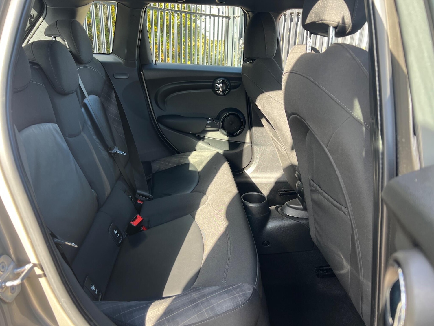 Used MINI Hatch 2018 for sale - 76349489: Photo 26