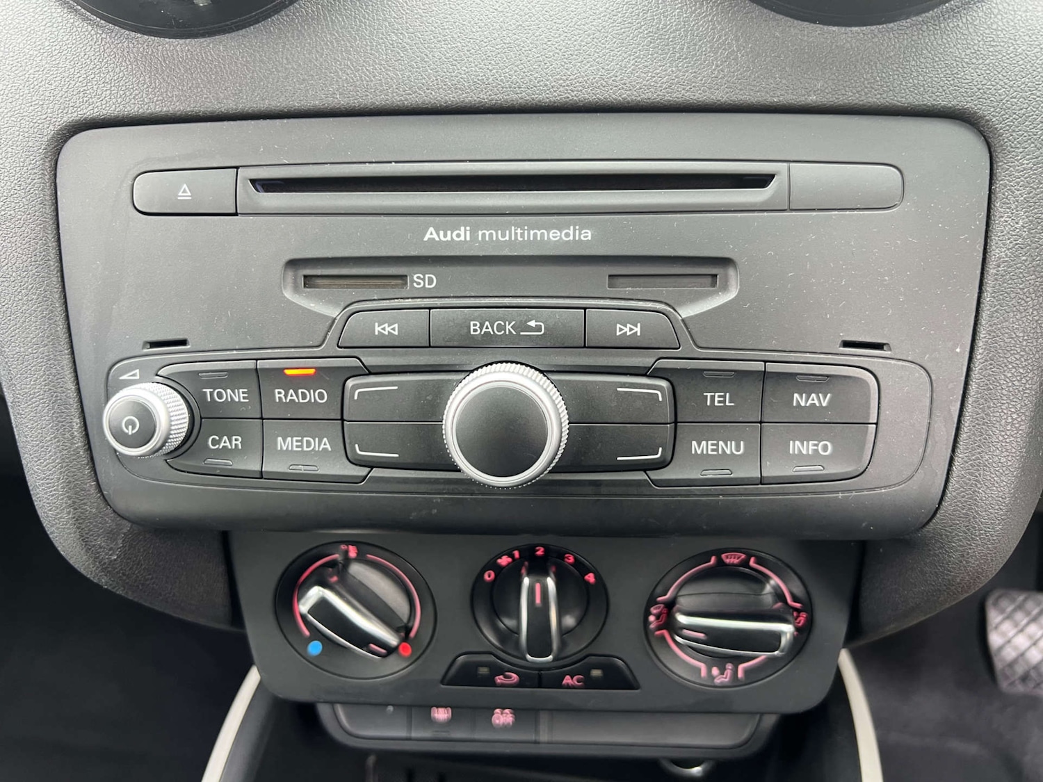 Used Audi A1 2012 for sale - 77931978: Photo 14