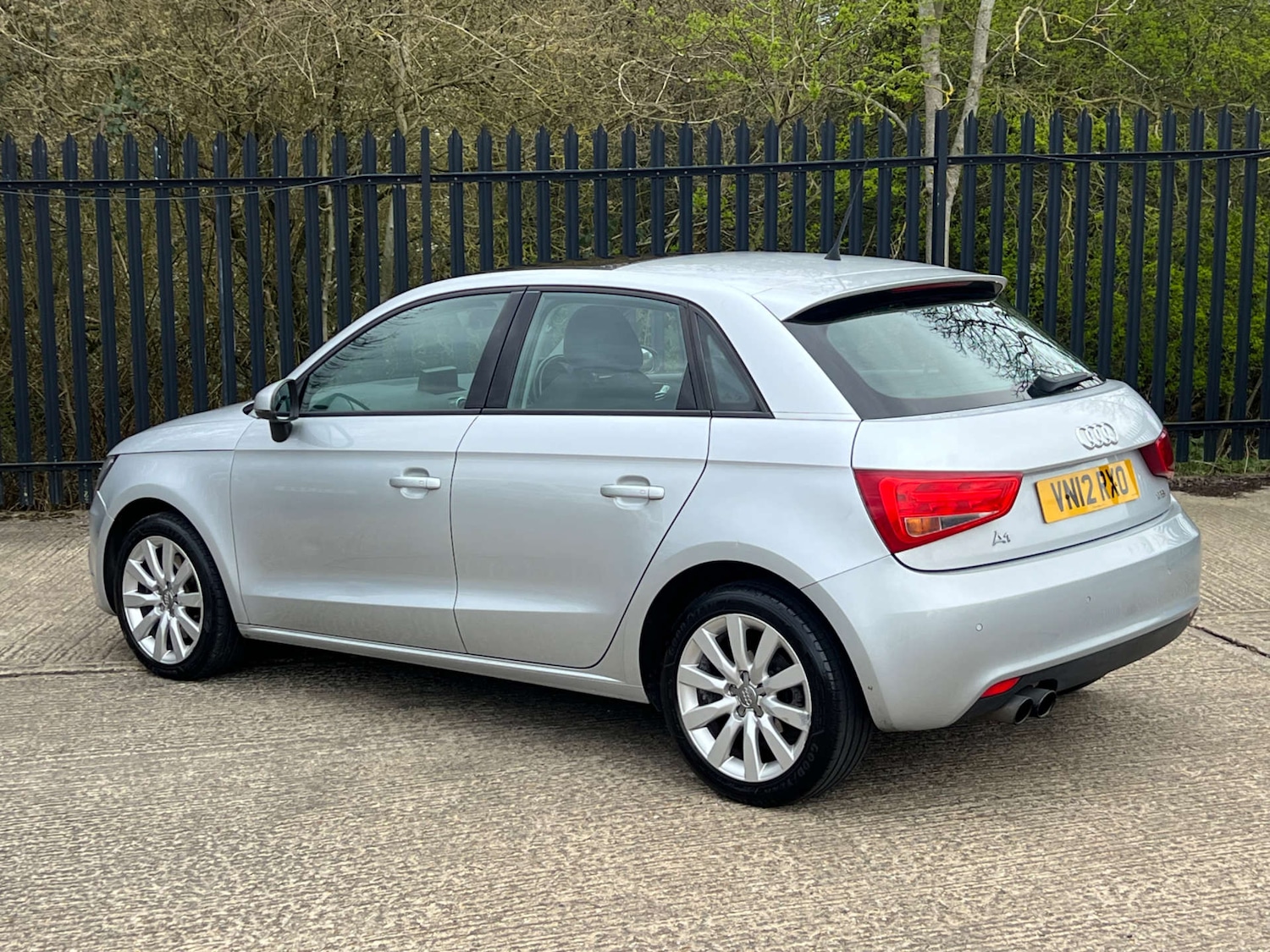 Used Audi A1 2012 for sale - 77931978: Photo 6