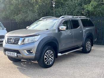 Nissan - Navara