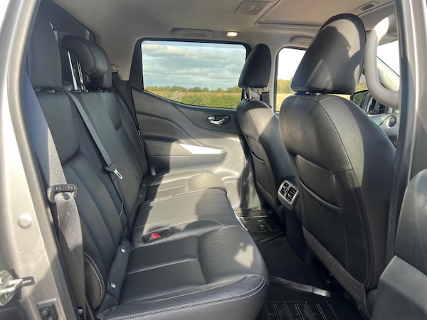Used Nissan Navara 2019 for sale - 76109427: Photo 9