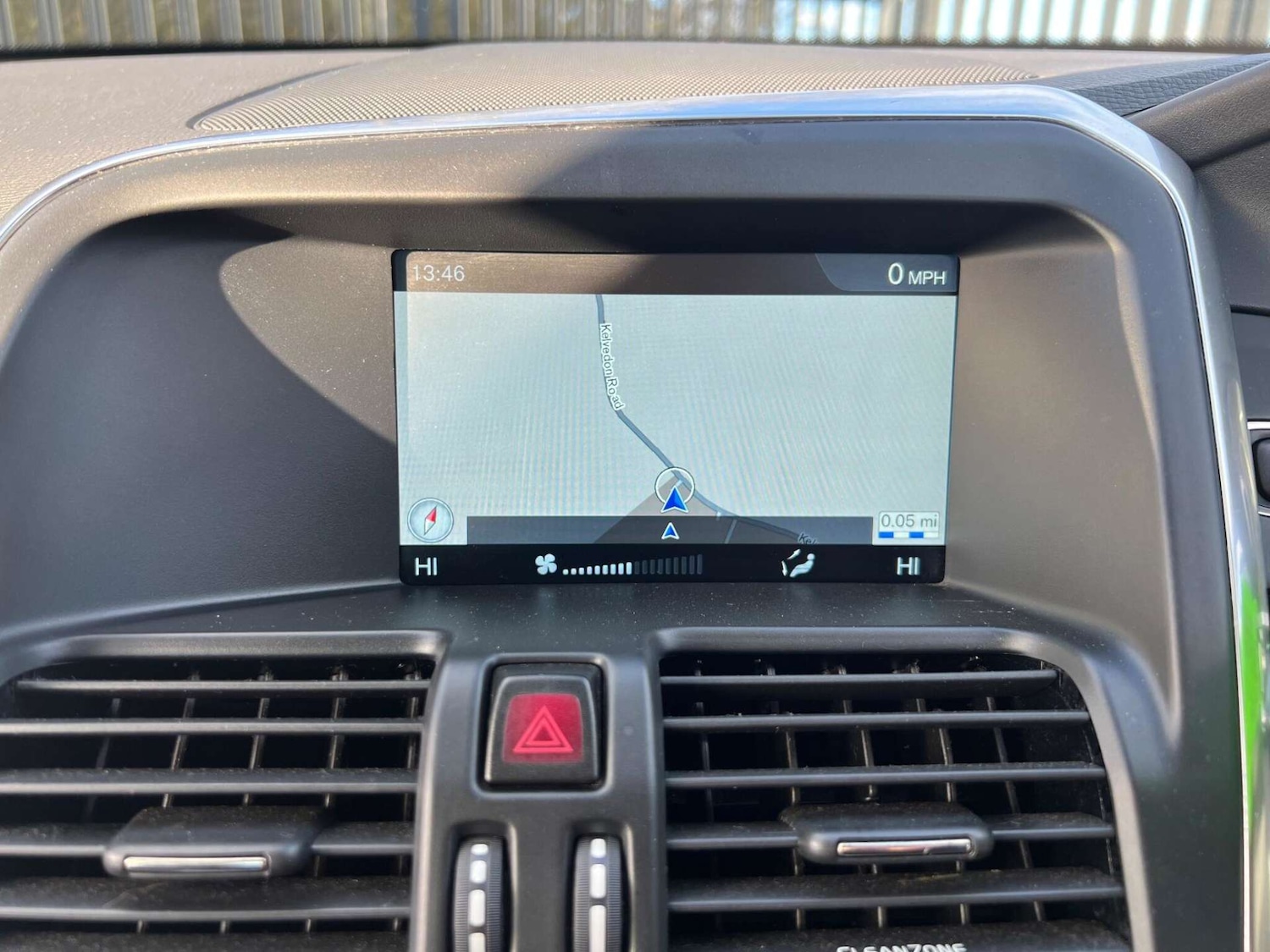 Used Volvo XC60 2016 for sale - 77350971: Photo 5